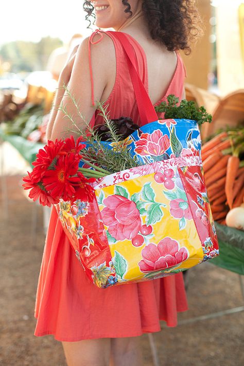 Market Tote Pattern, Oil Cloth Tote, Oil Cloth Fabric, Oil Cloth Bags, Feed Bags, Farmers Market Bag, Swag Bag, Tote Pattern, Market Tote