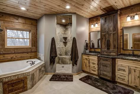 #random Log Cabin Farmhouse Style, Western House Ideas, Rustic Bathtub, Western House, Western Bathroom, Ranch House Decor, Western Bedroom Decor, Barn House Design, Cabin Bathrooms