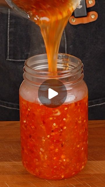 Thai Sweet Chilli Sauce Recipe, How To Make Sweet Chili Sauce, Thai Red Chili Pepper Recipes, Eggroll Sauce, Thai Chili Sauce Recipe, Thai Sauce Recipe, Hawaiian Chili Pepper Water, Chili Pepper Water, Sweet Chilli Sauce Recipe