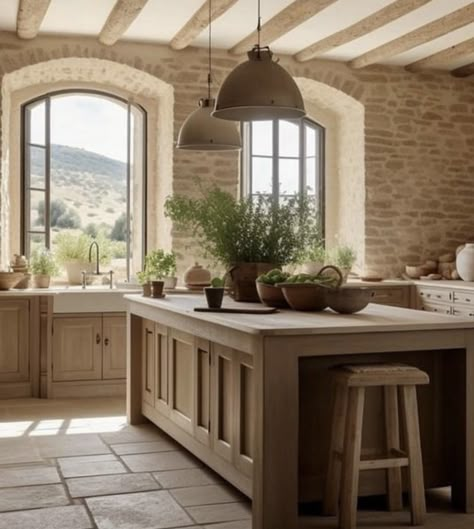 Italian Kitchen Ideas, Mediterranean Kitchen Design, Spanish Style Kitchen, Italian Kitchen Design, Mediterranean Kitchen, Traditional Kitchen Design, Tuscan Kitchen, Spanish Style Home, Italian Home