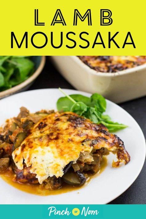 This Lamb Moussaka recipe is a rich, delicious meal for anyone counting calories or following plans like Weight Watchers! #lamb #maindish Moussaka Recipe, Pinch Of Nom, Low Calorie Cooking, Healthy Muffin Recipes, No Carb Recipes, Cheap Healthy Meals, Counting Calories, Broccoli Recipes, Low Calorie Recipes