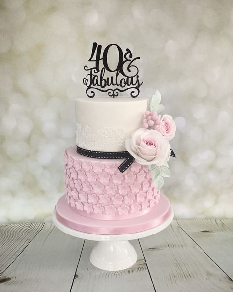 ‘Forty & Fabulous!’ Two tier Pink & Ivory birthday cake with handmade sugar flowers Forty And Fabulous Cake, Ivory Birthday Cake, 40 And Fabulous Cake, Fondant Cakes Birthday, Tiered Cakes Birthday, 40th Birthday Party Decorations, 70th Birthday Cake, Cake With Flowers, Travel Cake