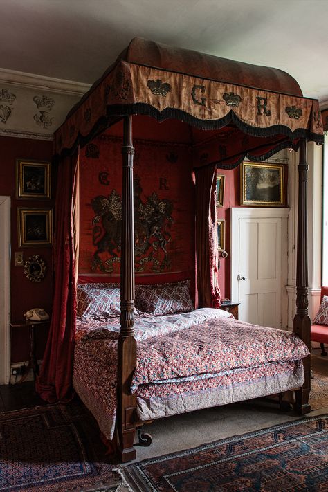 A traditional Italian bedroom with four poster bed and Cabana bedding Red Bedroom Design, Nancy Mitford, 4 Poster Bed, Old Manor, Robert Burns, Contemporary Textiles, Double Duvet Covers, Bedroom Red, European House