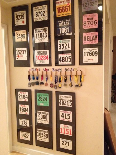 How I display my medals and race numbers... Use the Frames to display, and put the medals alongside. Race Bib Display, Bib Display, Race Medal Displays, Marathon Medal Display, Running Bibs, Medal Displays, Budget Christmas Gifts, Medal Rack, Disney Races