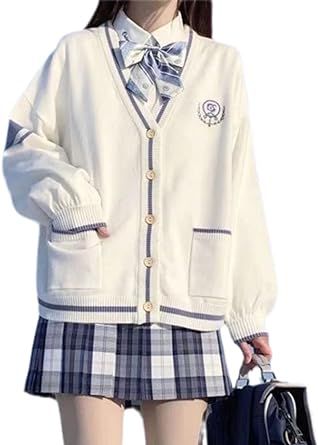 Buttons Aesthetic, Japan School Uniform, Aesthetic Long Sleeve, Kawaii Sweater, Japan Cute, Cardigan With Buttons, School Uniform Outfits, Large Cardigan, Long Sleeve Knitted Cardigan