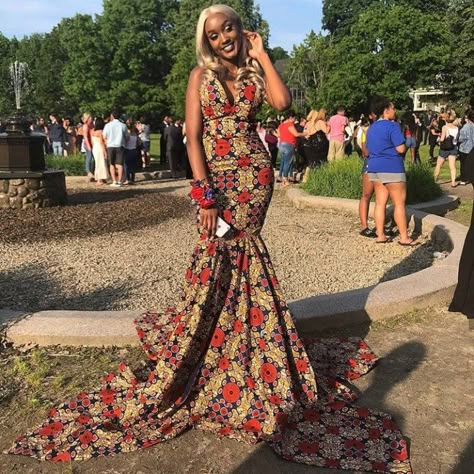 African Glamour, African Prom Dresses, African Fashion Designers, Afrikaanse Mode, African Wedding Dress, African Fashion Ankara, African Fashion Modern, Trumpet Skirt, African Traditional Dresses