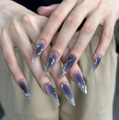 Purple And Silver Nails, Punk Nails, Edgy Nails, Grunge Nails, Goth Nails, Blush Nails, Pretty Gel Nails, Kawaii Nails, Funky Nails