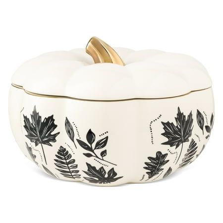 Introducing the Thyme & Table Harvest 10" 4 Quart Soup Tureen  a perfect blend of style and functionality for your kitchen. This elegantly designed tureen is ideal for serving hearty soups, stews, and other delicious dishes. With a generous 4-quart capacity, it can easily accommodate family-sized portions, making it perfect for gatherings and special occasions. The tureen features a beautiful harvest-themed design, adding a touch of seasonal charm to your table setting. Crafted from high-quality Pumpkin And Wild Rice Soup, Pumpkin Black Bean Soup, Thyme And Table, Tureen Soup Bowl, Soup Tureens White, Soup Tureen, Harvest Table, Soups Stews, Holiday Tablescapes