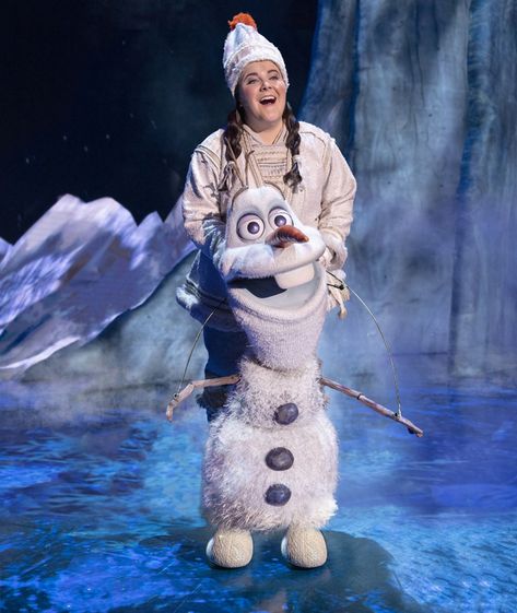 Frozen Junior, Frozen Broadway, Frozen On Broadway, Olaf Halloween Costume, Frozen Jr, Frozen Musical, Olaf Costume, Theatre Ideas, Broadway Costumes