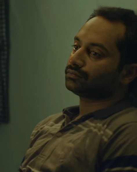 Fahad fazil in trance Trance Movie, Snap Selfie, Alien Aesthetic, Funny Troll, Malayalam Cinema, Movie Pic, Insta Profile, Hard Quotes, Insta Profile Pic