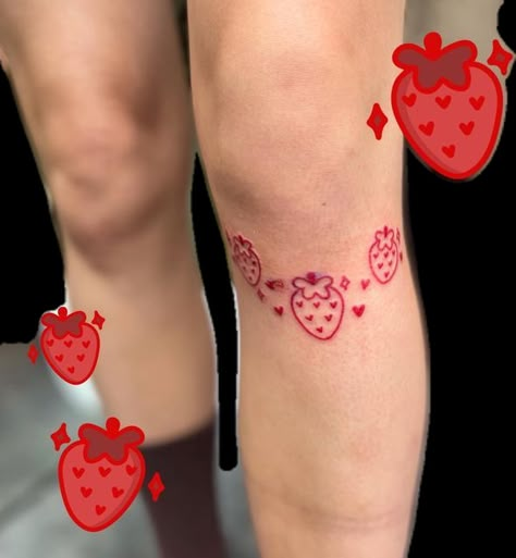 Aesthetic Leg Tattoos, Couple Tattoo Simple, Spine Tattoo Women, Goth Tattoos, Tattoo Leggings, Strawberry Tattoo, Funky Tattoos, Creative Tattoo, Kawaii Tattoo