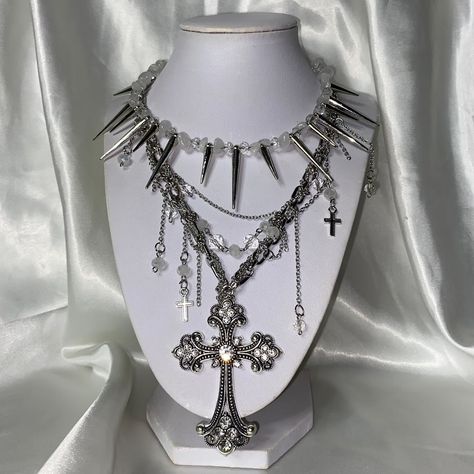 ༺cross necklace༻ Y2k Cross Necklace, Cross Jewelry Goth, Gothic Silver Metal Cross Necklace, Grunge Cross Necklace, Goth Cross Necklace, Layered Cross Necklace, Grunge Y2k, Layered Crosses, Grunge Outfits