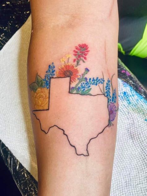 Texas Wildflower Tattoo, Texas Tattoos Women, Texas Tattoo, Texas Tattoos, Wildflower Tattoo, Sunflower Tattoo, Tattoos And Piercings, Small Tattoos, Tattoos For Women