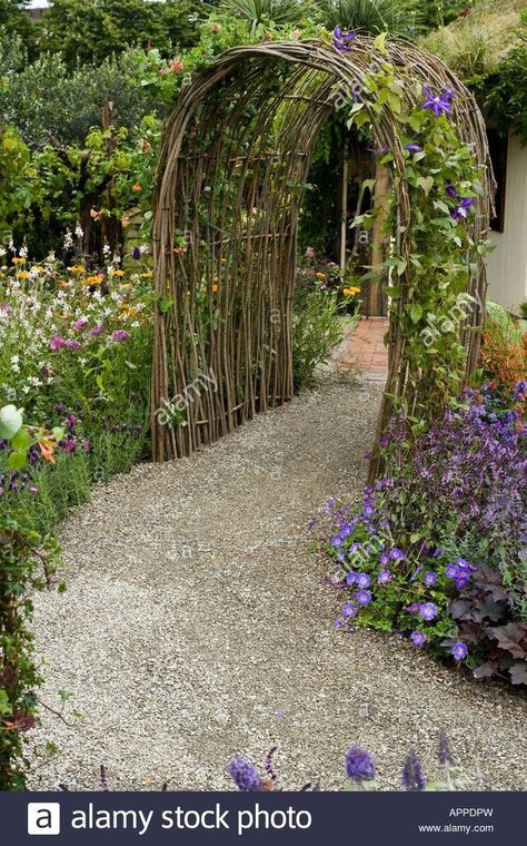 Willow Archway, Gravel Pathway, Garden Archway, Willow Garden, Cottage Garden Design, Garden Arbor, Garden Arches, Have Inspiration, Garden Trellis