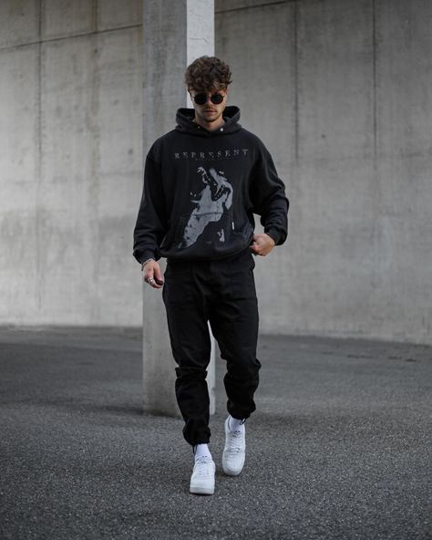 Black Hoodie Outfit Men Streetwear, Black Hoodie Outfit Men Aesthetic, Nike Air Max Outfit Men, Jeans Hoodie Outfit, Black Hoodie Outfit Men, Hoodie Outfit Men Streetwear, Outfits With Hoodies, Mens Athleisure Outfits, Outfit Ideas Hoodie