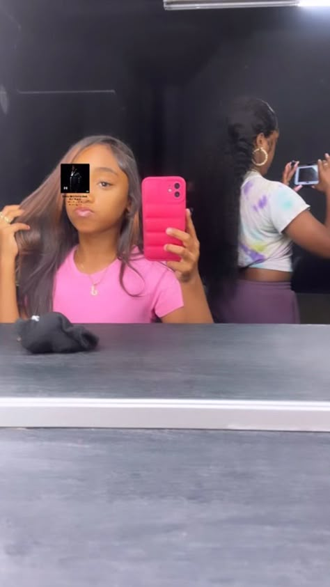 Jayah & Kimora Pictures, Jayah Bailey Pics, Jayah Bailey, Clown Hair, Cute Braces, Pretty Dark Skin, Cute Dreads, Drippy Outfit, Sew In Hairstyles