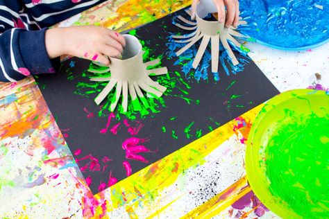 Paper Tube Fireworks Art Project for Kids | Arty Crafty Kids New Year Activities For Toddlers, Bonfire Night Activities, Bonfire Night Crafts, Fireworks Craft For Kids, New Year Activities, Firework Painting, February Activities, Fireworks Craft, Reception Class