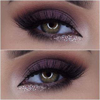 Hairstylist and makeup artist! @jessiemarieward follow me on Instagram @Beauty_Babe4u Purple Smokey Eye, Makeup Looks For Green Eyes, Alat Makeup, Eyeliner Tips, Holiday Makeup Looks, Smink Inspiration, Makijaż Smokey Eye, Colored Eyeliner, Holiday Makeup