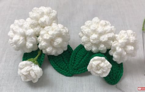 Crochet Jasmine Flower, Pretty Slippers, Pom Pom Slippers, Colorful Slippers, Crochet Blanket Edging, Celtic Weave, Early Spring Flowers, Crochet Hoodie, Jasmine Flower