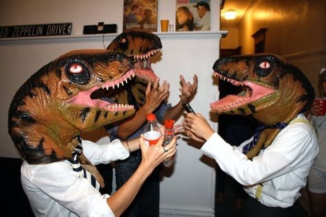 Parties you wish you were invited to. Fundraiser Party, Jurassic Park Party, Unique Party Themes, Fundraiser Ideas, Dark Memes, Fundraising Ideas, Relatable Things, Jurassic Park, T Rex