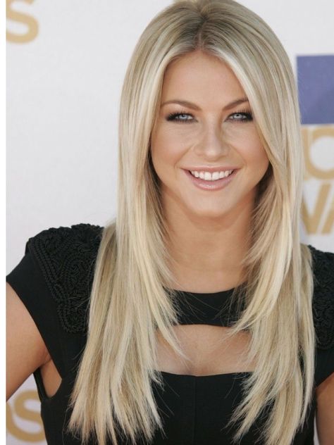 European Hairstyles, Haircuts For Long Hair Straight, Haircut For Long Hair, Arrow Felicity, Old Hairstyles, European Hair, Long Layered Haircuts, Blonde Hairstyles, Popular Haircuts