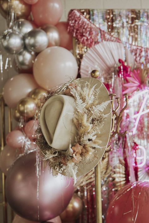 Boho Western Party Decorations, Western Glam Birthday Party, Disco Boho Party, Dolly Disco Party, Country Glam Party, Cowgirl Glam Party, Dolly Parton Tablescape, Disco Cowgirl Flower Arrangements, Disco Cowboy Theme Party