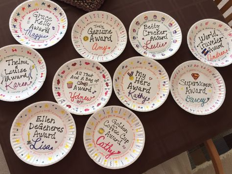 Paper plate awards for adult friends! Superlatives Awards For Adults, Paper Plate Awards For Runners, Plate Awards Ideas, Paper Plate Superlatives, Paper Plate Awards For Teachers, Cheer Paper Plate Awards, Paper Plate Awards Ideas Funny, Paper Plate Awards Cheer, Paper Plate Awards