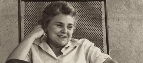 Living in the “In-Between Spaces” of Elizabeth Bishop’s Life-Changing Poetry ‹ Literary Hub Colm Toibin, Elizabeth Bishop, Writing Icon, Travel Questions, Woman Authors, River Phoenix, The In Between, Dating Women, Secret Relationship