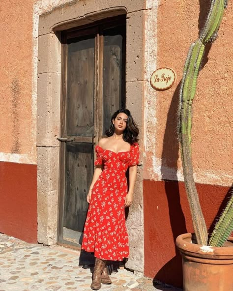 Summer Fits Aesthetic, Italian Summer Outfits, Alycia Jasmin, Outfits For Mexico, Isabelle Lightwood, European Summer Outfits, Fits Aesthetic, Stil Boho, Mode Vintage