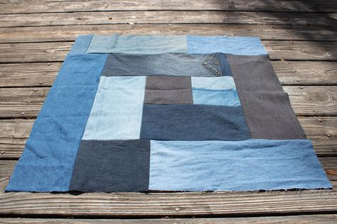 The Half-Dozen Best Quilt Blocks for Upcycled Denim Denim Quilt Patterns, Colored Denim Jeans, Denim Quilts, Blue Jean Quilts, Herringbone Quilt, Jean Quilt, Nine Patch Quilt, Denim Quilt, Cute Quilts