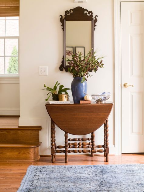 24 Entryway Table Decor Ideas That Create the Perfect Welcome Drop Leaf Tables, Leaf Tables, Hallway Decor Ideas, Home Is A Feeling, Rustic Entryway Table, Small Entryway Table, Entryway Table Decor Ideas, Millennial Decor, Cabin Decor Ideas