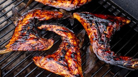 Grilled Hamachi Collars with Soy and Ginger Glaze Ginger Glaze, Chicken Marsala, Grill Grates, Grilled Fish, Layers Of Skin, The Fish, Grilled Chicken, Tandoori Chicken, Small Bowls