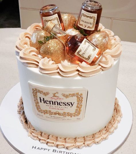 Henny Birthday Ideas, Hennessy Party Ideas For Men, Hennesy Cake Birthdays, Henny Cake Birthday Men, Hennessey Cake For Men, Hennessy Cake For Women, Liquor Cake For Men, Hennesy Cake For Him, 23rd Birthday Cake For Guys