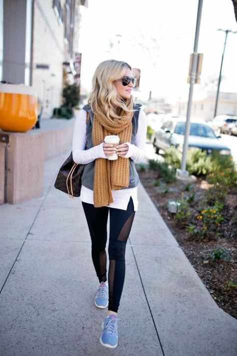 Trending - 50+ Chic Winter Outfits Look Legging, Athleisure Trend, Trendy Outfits Winter, Athleisure Women, Outfit Trends, Athleisure Fashion, Athleisure Outfits, Thanksgiving Outfit, Streetwear Outfits