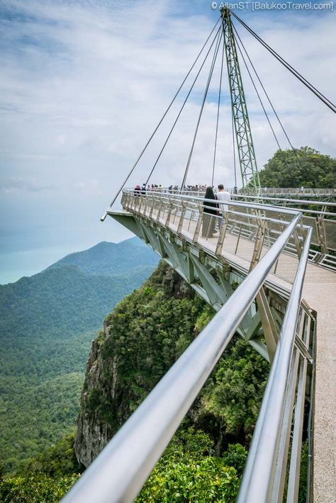 SkyBridge, Langkawi (Kedah, Malaysia) Langkawi Aesthetic, Malaysia Aesthetic, Malaysia Photography, Kedah Malaysia, Langkawi Island, Kuala Lumpur Travel, Malaysia Travel Guide, Malaysia Travel, Asian Countries