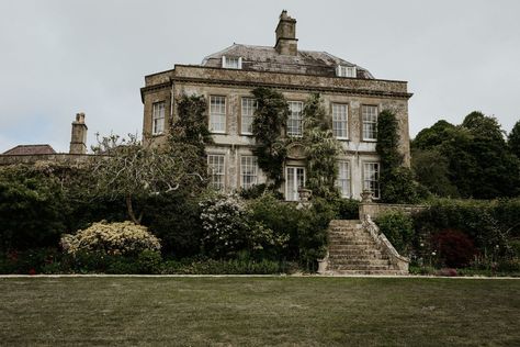 Dark Academia Mansion, Dark Academia Wedding, Academia House, Dh Lawrence, Green Academia, Artistic Wedding Photography, Unique Wedding Venues, Academia Aesthetic, Beautiful Buildings