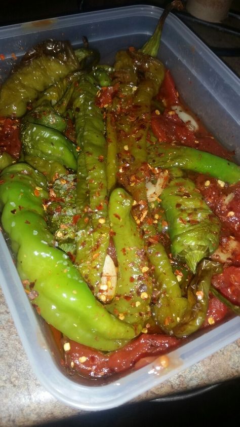 Extra Spicy Italian Long Hot Peppers Roasted With Garlic & Stewed Tomatoes. Long Hots (1 lb.), Garlic (6-7 cloves), Stewed... Theresa Guidice, Spicy Veggies, Long Hot Peppers, Italian Treats, Hot Pepper Recipes, High Calorie Diet, Banana Peppers, Long Hots, Hot Peppers