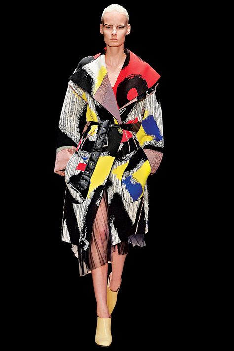 Pop Art - The Cut Pop Art Fashion Clothes, Pop Art Fashion Runway, Pop Art Clothes, Pop Art Dress, Pop Art Outfit, Art Fashion Clothes, Art Uniform, Pop Art Clothing, Groovy Fashion