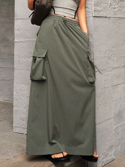 Plain Loose Casual Pockets Cargo Skirt | stylewe Cargo Skirt Outfit, Long Green Skirt, Skirt Cargo, Black Backless Dress, Buy Skirts, Suits Clothing, Dress Sleeve Styles, Hijabi Outfits, Exclusive Dress