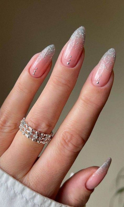 Shiny Nails Designs, Unghie Sfumate, Ballet Nails, Silver Nails, Stick On Nails, Ombre Nails, Nude Nails, False Nails, Nail Designer