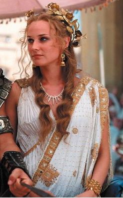 Diane Kruger- "Troy" (2004) - Costume designer : Bob Ringwood Helen Of Troy Costume, Diane Kruger Troy, Women In Ancient Greece, Troy Movie, Troy 2004, Roman Dress, Greek Dress, Helen Of Troy, Royal Beauty