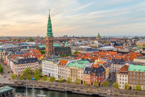 A blog post suggesting some of the best viewpoints in Copenhagen Copenhagen Skyline, Denmark Vacation, Europe Cities, Name Places, Earth City, Tropical Places, Kingdom Of Denmark, Copenhagen City, Visit Denmark