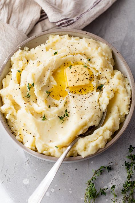 Garlic Mashed Potatoes Best Mashed Potatoes Ever, Best Roast Chicken Recipe, Creamy Garlic Mashed Potatoes, Garlic Mashed Potatoes Recipe, Cauliflower Mashed, Cooking Spaghetti, Best Mashed Potatoes, Fried Corn, Making Mashed Potatoes