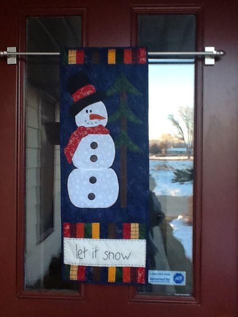 Tanya Quilts in CO: January Door Banner Owl Baby Quilts, Magnetic Curtain Rods, Tapestry Hanger, Wreath Hook, Quilt Hangers, Snowman Door, Hanger Bolts, Keyhole Hanger, Custom Quilts