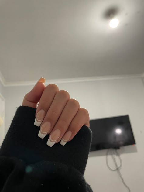 French Tips White Coffin, Nail Inspo Coffin White Design, French Tip Nail Asthetic, White Hoco Nails Coffin, White Prom Nails Coffin, White French Tip Nails Coffin Medium, Plain Hoco Nails, French Top Coffin, White Tip Nail Ideas