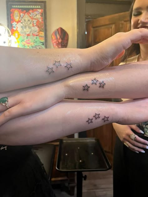 Matching Back Tattoos For Best Friends, Matching Tattoos For Best Friends Aesthetic, Y2k Matching Tattoo Ideas, Group Of 4 Matching Tattoos, Small Matching Tattoos 3 People, Matching Trio Tattoos For Best Friends, Matching Tattoos For 5 People, Matching Tattoos Wrist, Trio Tattoo Ideas Aesthetic