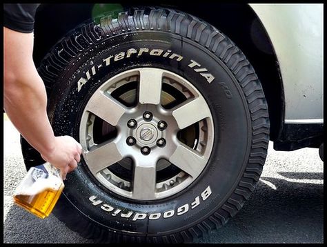 Diy Tire Shine, Homemade Tire Shine, Best Tire Shine, Clean Car Tires, Car Detailing Supplies, Tyre Shine, Cleaning Cars, Automotive Detailing, Tire Shine