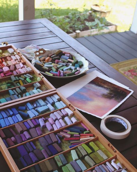 ✨Exciting news!! ✨ I’m holding another Pop Up workshop! Join me for a relaxing evening on Zoom from the comfort of your own home on July 8th at 8pm CST for a workshop I’m calling Pastel Mindfulness. This workshop will help you harness the magic of soft pastel to find more peace in your art practice. I had the idea for this session the other day because it was a rough day. My mind was spinning and I couldn’t seem to land no matter how hard I tried. Know the feeling? In those moments, I’v... Art Core Aesthetic, Pastel Art Aesthetic, Soft Pastel Aesthetic, Kids Workshop, Soft Pastel Art, Art And Craft Materials, Artist Aesthetic, Oil Pastel Drawings, Oil Pastel Art