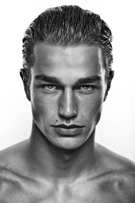 Fresh Face | Laurin Krausz by Sandro Bäbler Vlad Dracula, Angular Face, Male Model Face, Wow Photo, 얼굴 드로잉, Face Drawing Reference, Slicked Back Hair, Face Reference, Face Photography