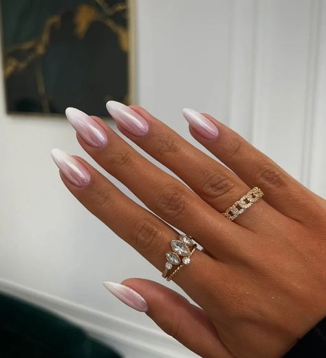 Pink White Ombré Nails With Chrome, Civil Wedding Nails, Pink And White Pearl Nails, Almond Nails Ombre French, Baby Boomer Chrome Nails, French Ombre Chrome Nails, Ambre Nails, Baby Boomer Nails, Ombre Chrome Nails